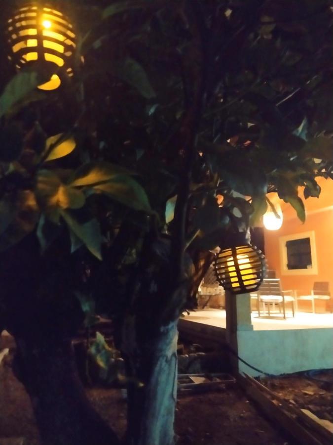 Nikos' Home Gastouri  エクステリア 写真