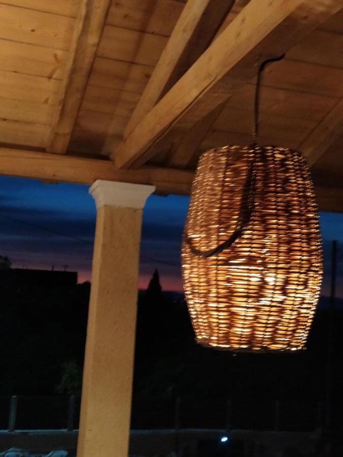 Nikos' Home Gastouri  エクステリア 写真