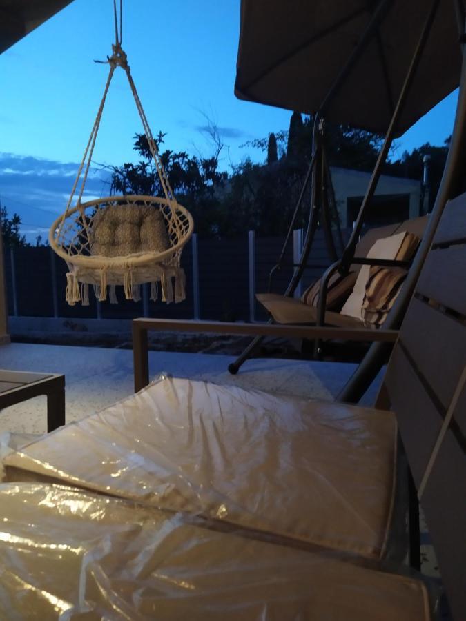 Nikos' Home Gastouri  エクステリア 写真