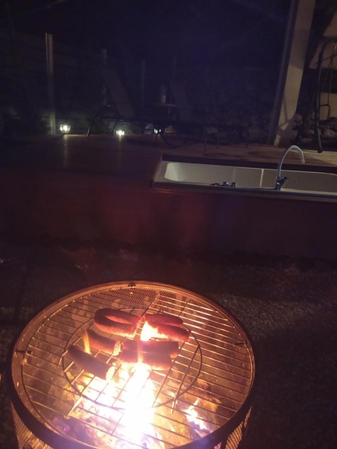 Nikos' Home Gastouri  エクステリア 写真