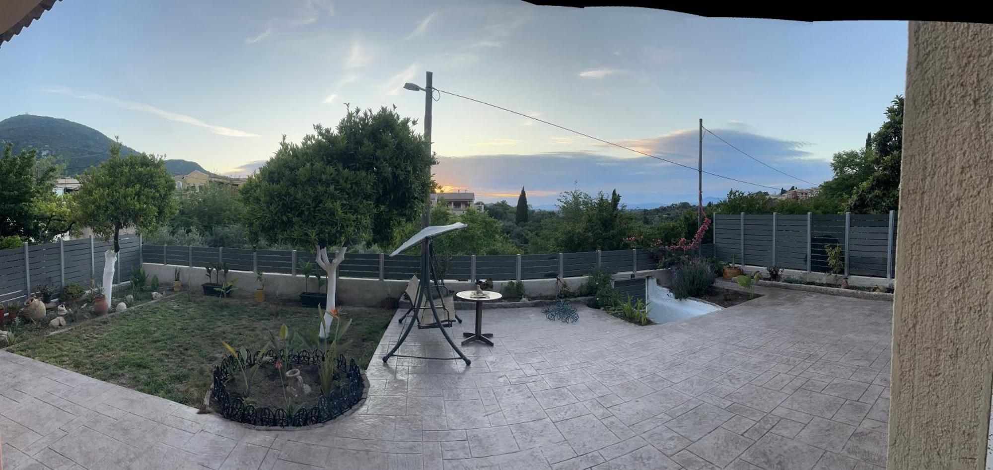Nikos' Home Gastouri  エクステリア 写真